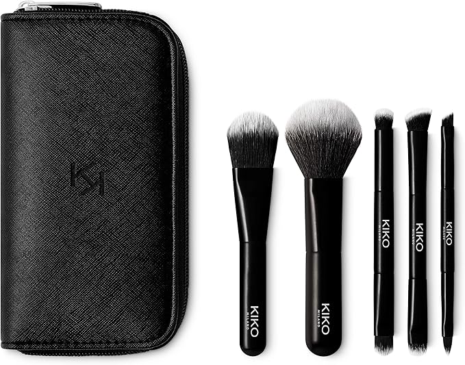 91knNm9tBoL._AC_SX679_ Kiko Travel Makeup Brush Set - Image 1